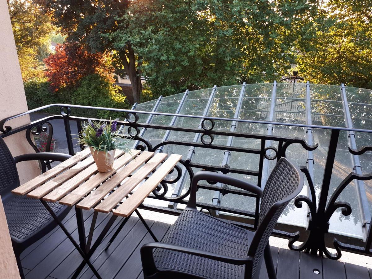 Le Manoir De La Mantille Caudry Ngoại thất bức ảnh
