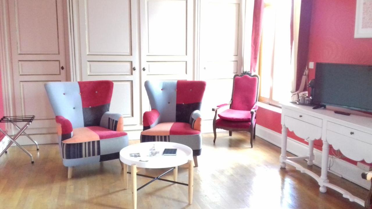 Le Manoir De La Mantille Caudry Ngoại thất bức ảnh